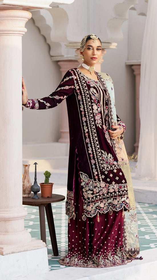 PREMIUM VELVET - ANDAZ-E-MAKHMAL- ZAM 04