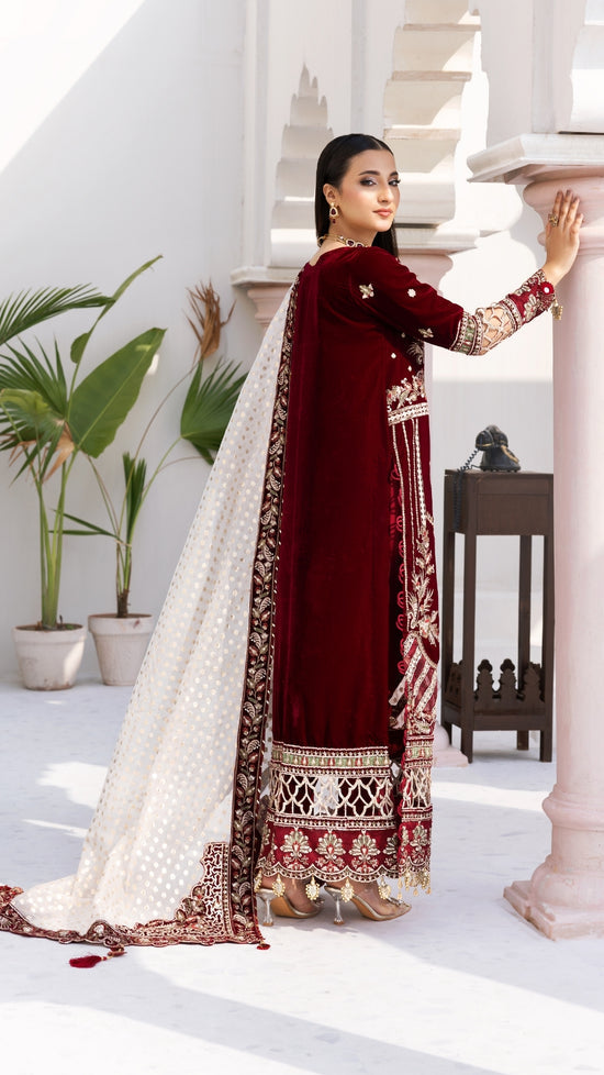 PREMIUM VELVET - ANDAZ-E-MAKHMAL- ZAM 02
