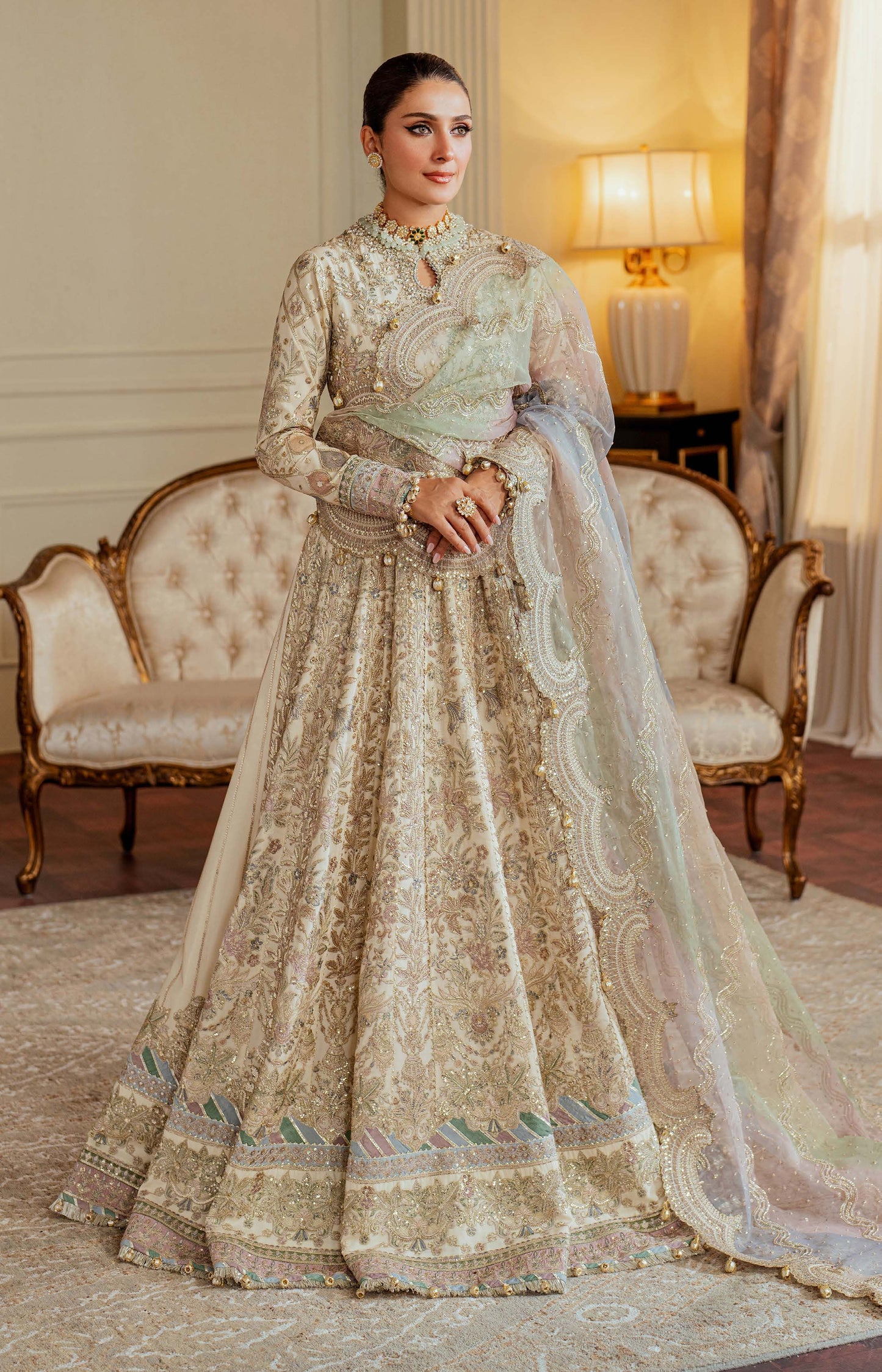 HAND MADE ZARI EXCLUSIVE DESIGN - V 13 - D06