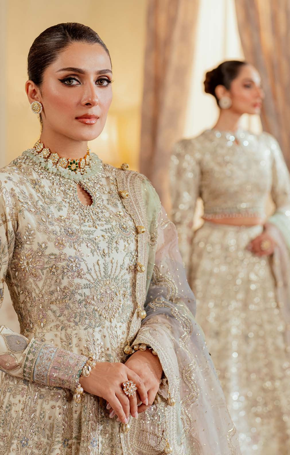 HAND MADE ZARI EXCLUSIVE DESIGN - V 13 - D06