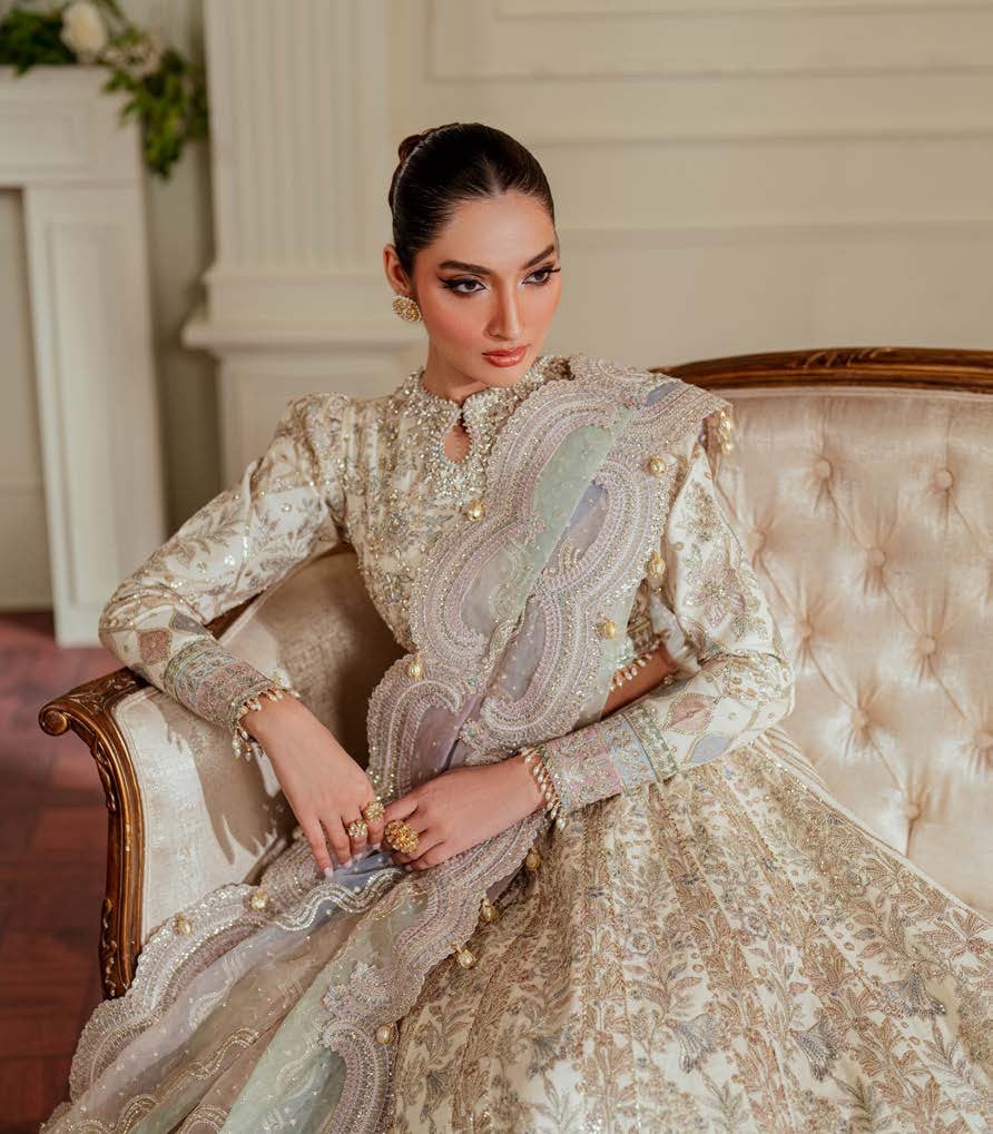 HAND MADE ZARI EXCLUSIVE DESIGN - V 13 - D06